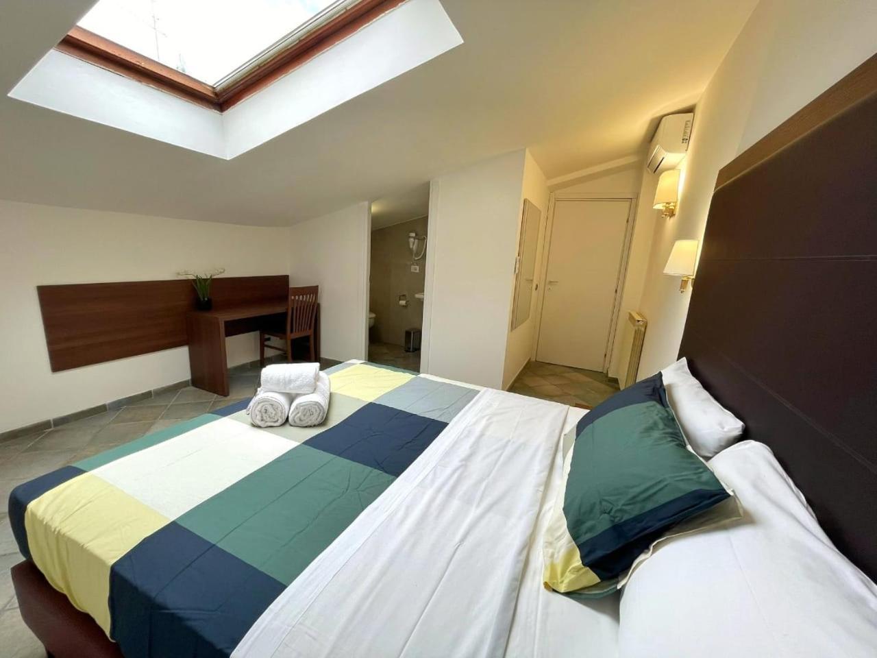 Attic Garden Hotel Roma Ngoại thất bức ảnh