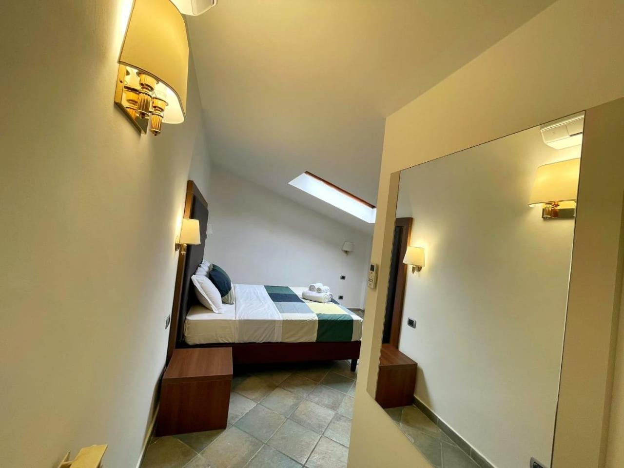 Attic Garden Hotel Roma Ngoại thất bức ảnh