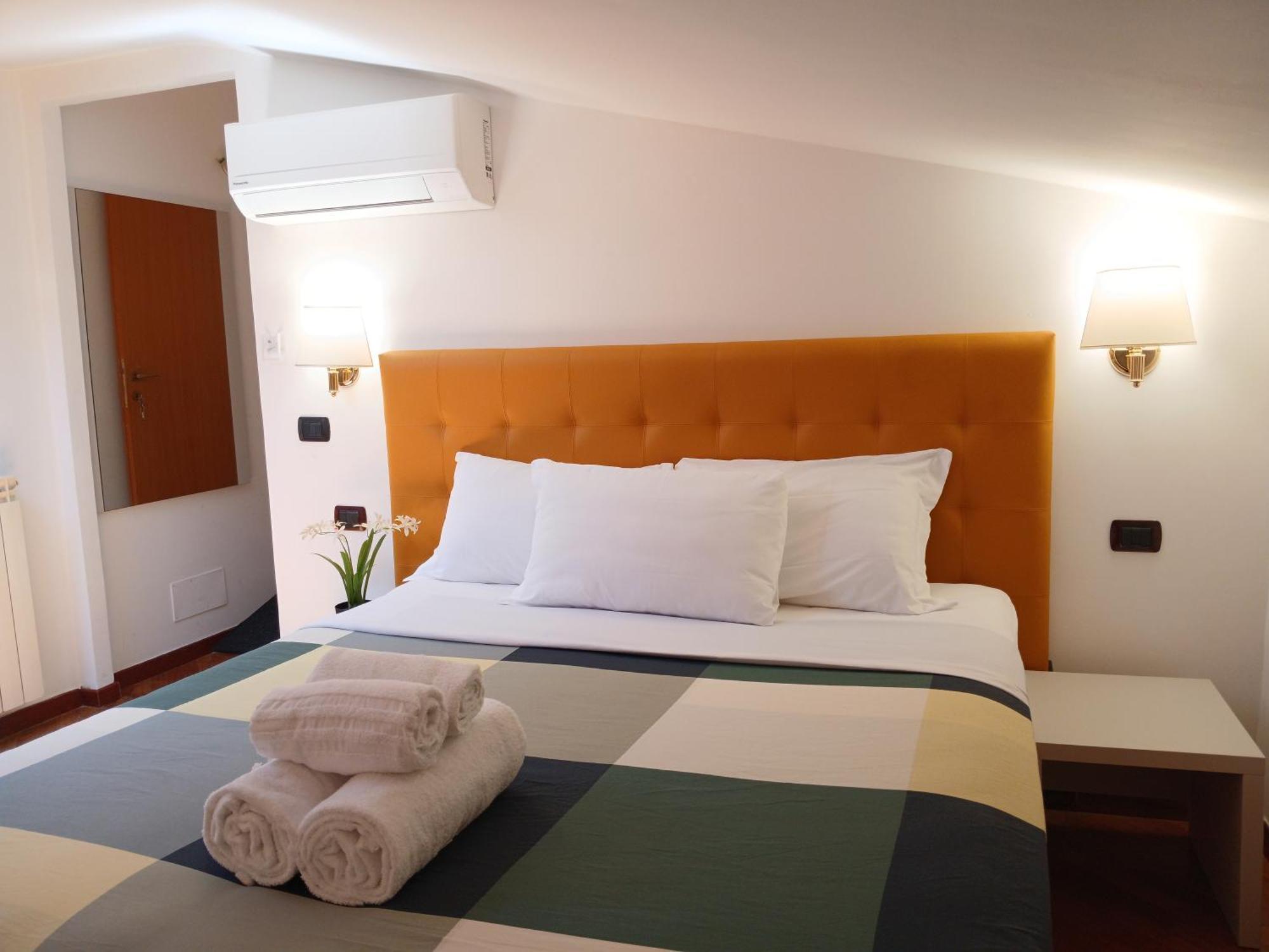 Attic Garden Hotel Roma Phòng bức ảnh