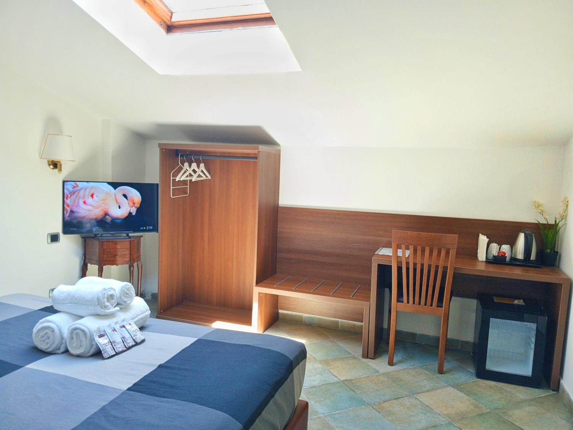 Attic Garden Hotel Roma Ngoại thất bức ảnh